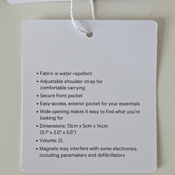 NWT LULULEMON LTIV/GOLD Light Ivory Gold All Night Festival Bag Small 2L - Picture 14 of 14